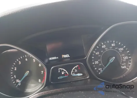 2017 Ford Focus Se z USA, uszkodzony, nr VIN 1FADP3F2XHL309532